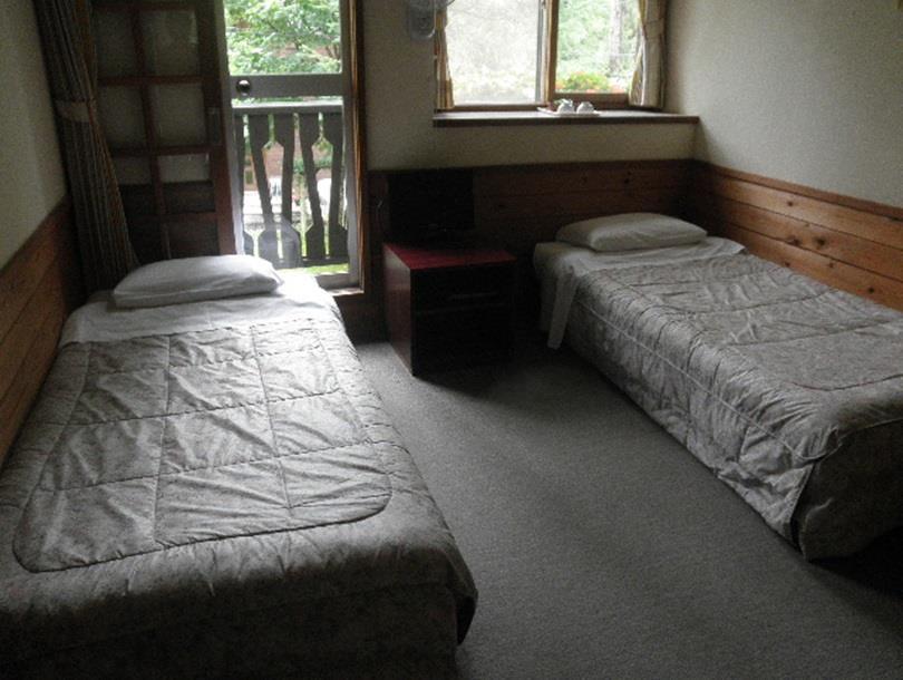 Pension Roku Hakuba Esterno foto