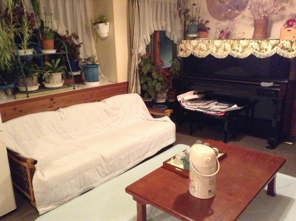 Pension Roku Hakuba Esterno foto